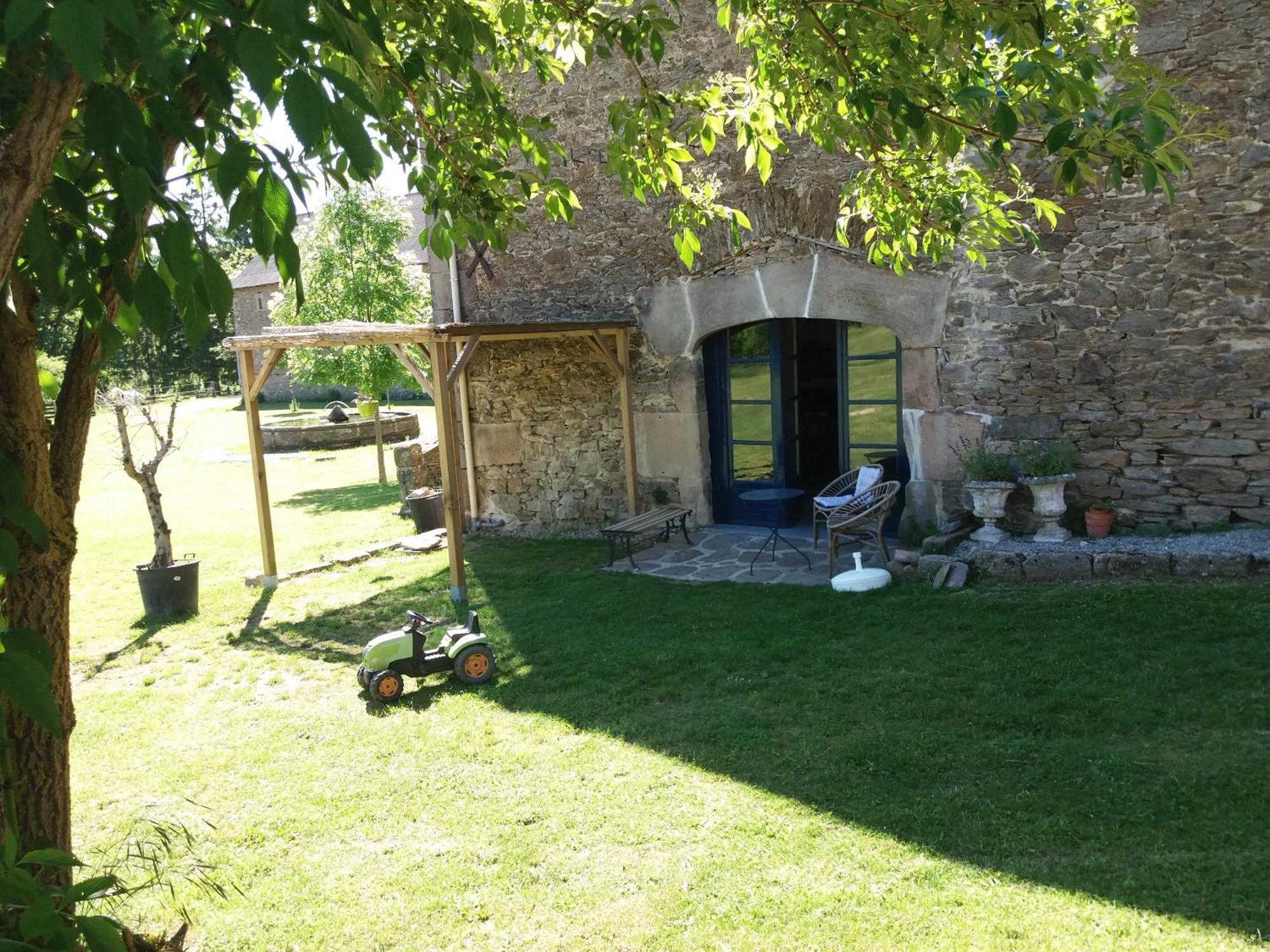 Domaine D'Angel-Berg Vezins-de-Levezou Exterior photo